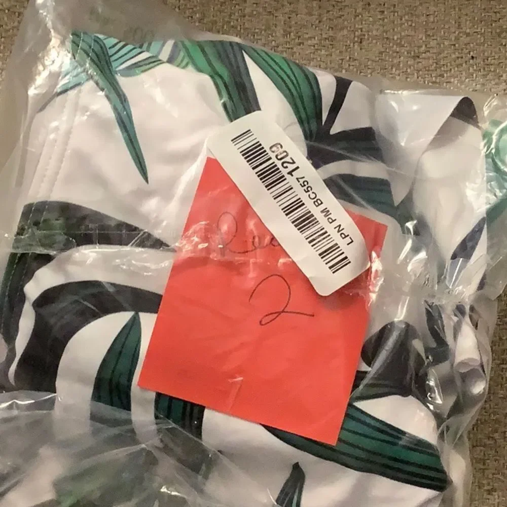 New Tropical leaf Swimsuit Sz Small